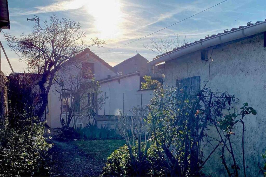Le Ni' De Jess Villa Migennes Exterior photo